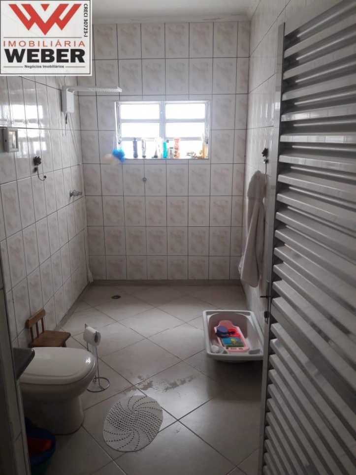 Casa à venda com 2 quartos, 250m² - Foto 13