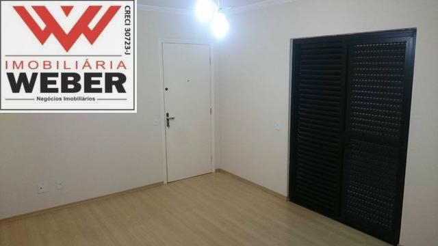 Apartamento à venda com 2 quartos, 80m² - Foto 7