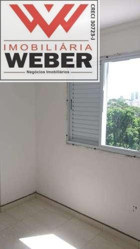 Apartamento à venda com 2 quartos, 64m² - Foto 17