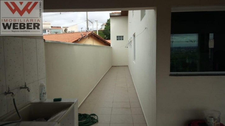 Casa à venda com 2 quartos, 110m² - Foto 4