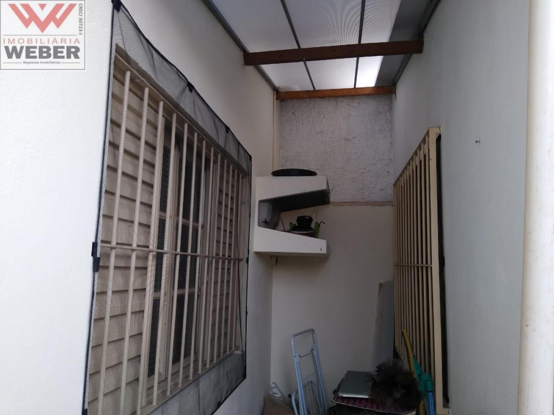 Casa à venda com 3 quartos, 109m² - Foto 15