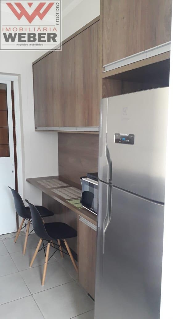 Apartamento à venda com 2 quartos, 69m² - Foto 9