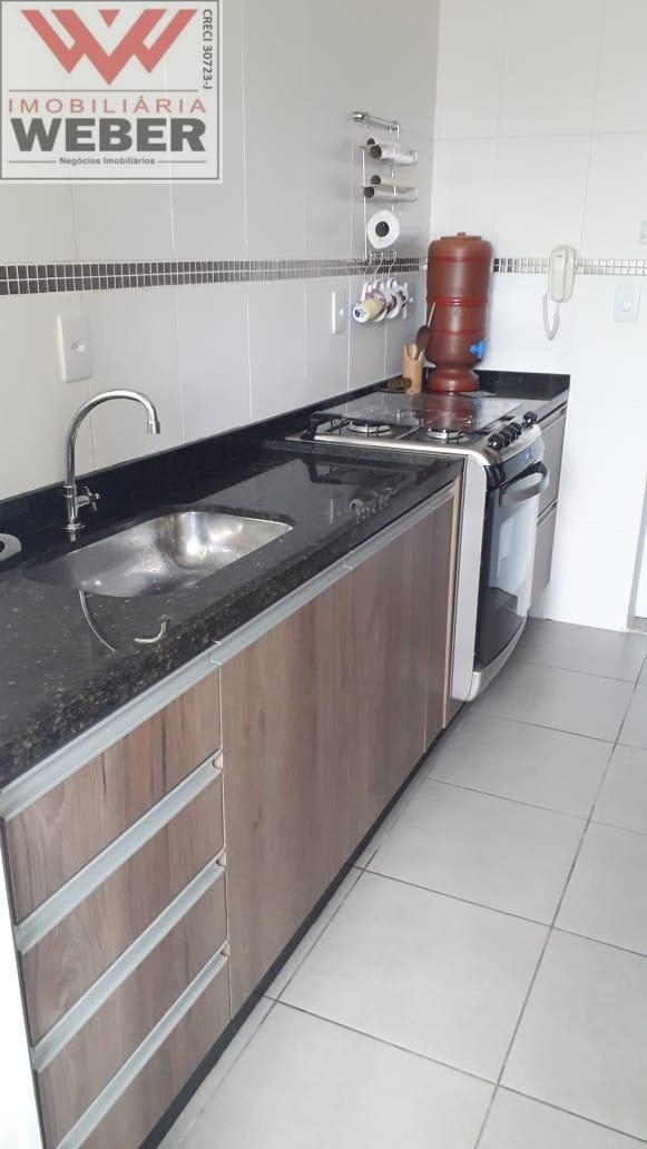 Apartamento à venda com 2 quartos, 69m² - Foto 30