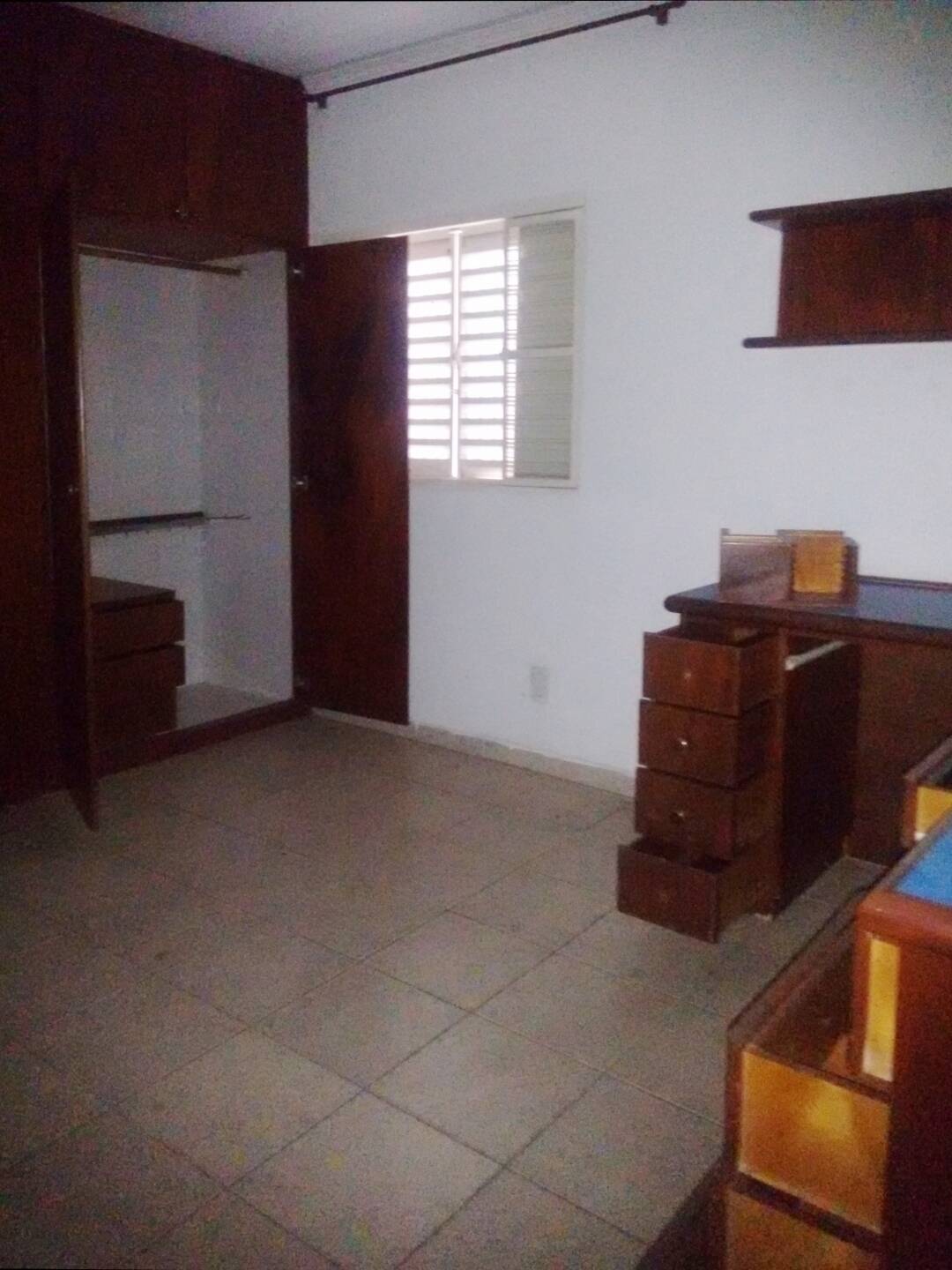 Casa à venda com 3 quartos, 236m² - Foto 18