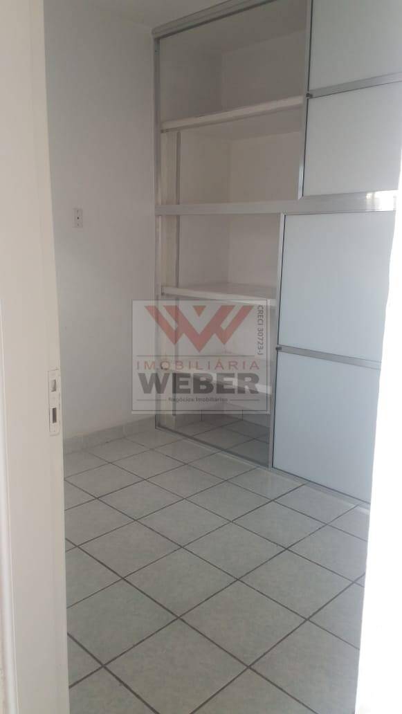 Casa à venda e aluguel com 3 quartos, 230m² - Foto 14