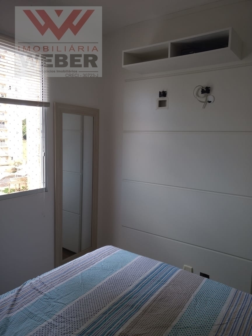 Apartamento à venda com 2 quartos, 65m² - Foto 9