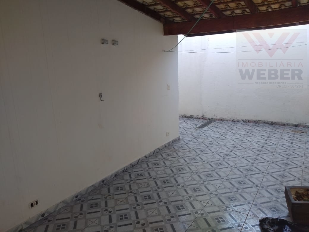 Casa à venda com 3 quartos, 110m² - Foto 9