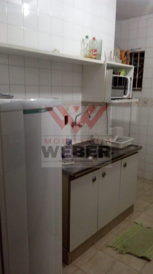 Apartamento à venda com 2 quartos, 68m² - Foto 4