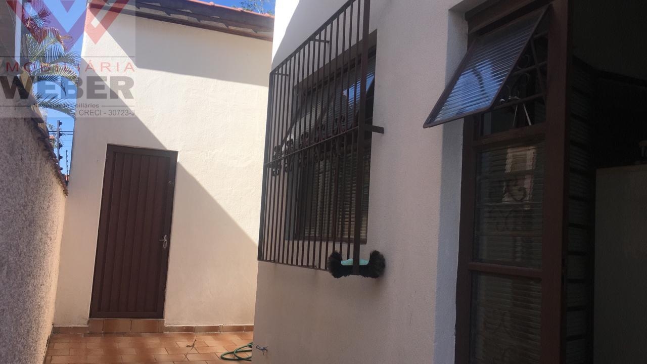 Casa à venda com 2 quartos, 208m² - Foto 21