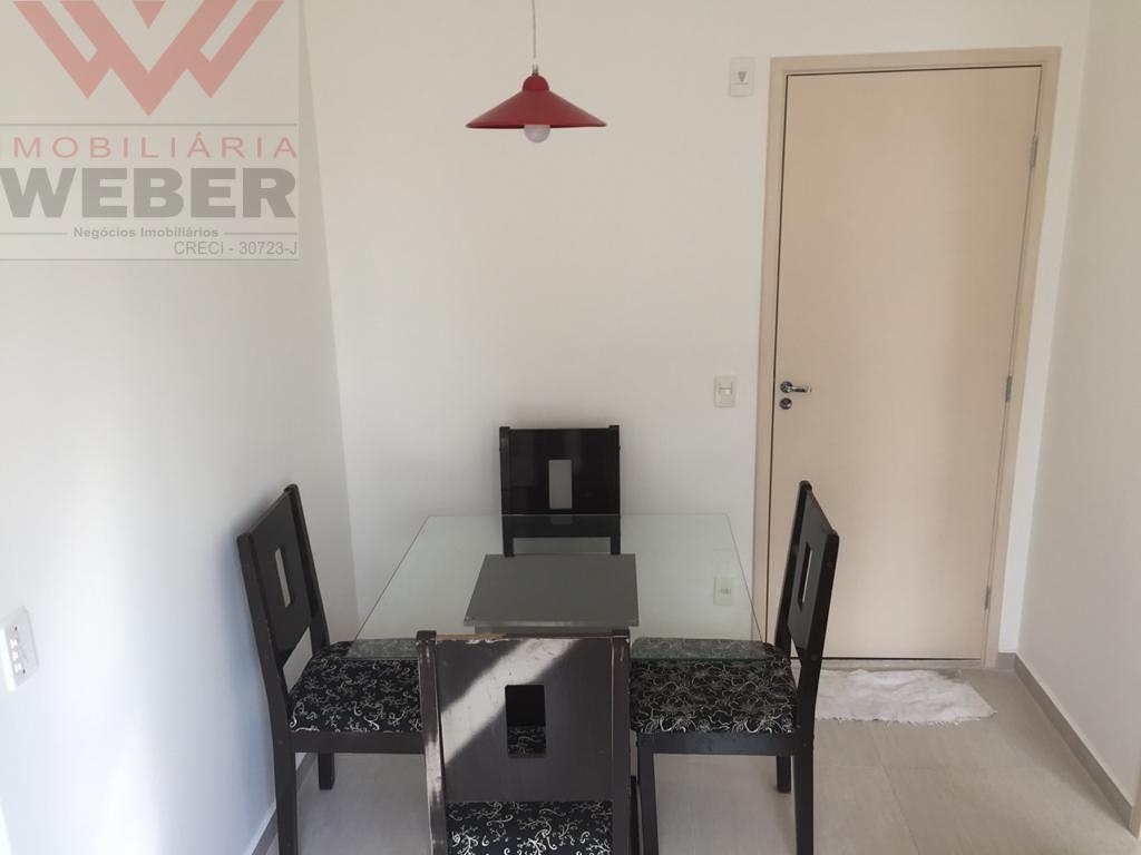 Apartamento à venda com 2 quartos, 58m² - Foto 3