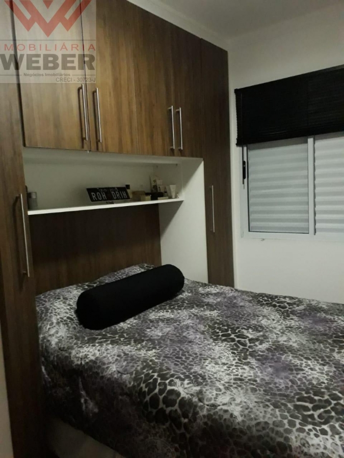 Apartamento à venda com 2 quartos, 43m² - Foto 2