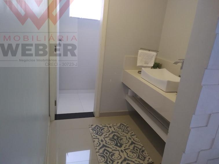 Casa à venda com 3 quartos, 268m² - Foto 9