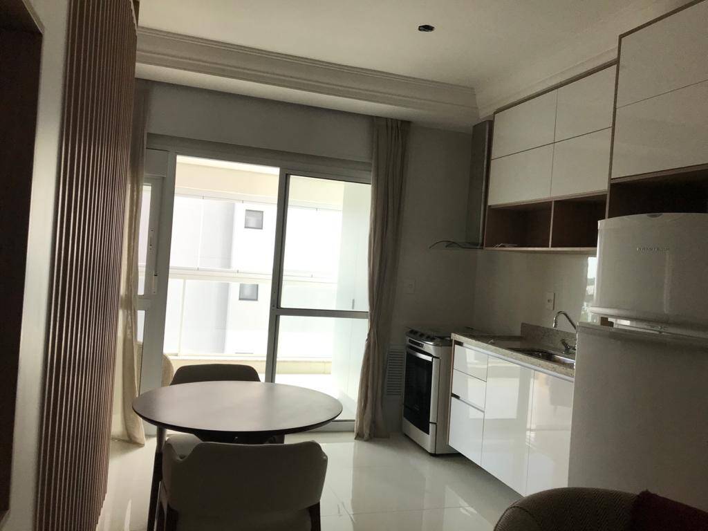 Apartamento à venda e aluguel com 1 quarto, 74m² - Foto 27