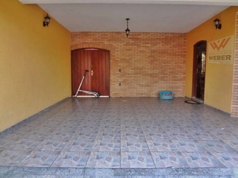 Casa à venda com 4 quartos, 305m² - Foto 23