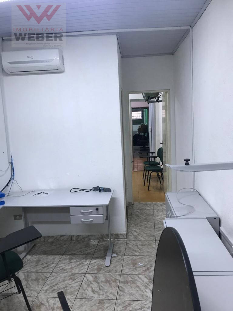 Casa à venda com 3 quartos, 91m² - Foto 11