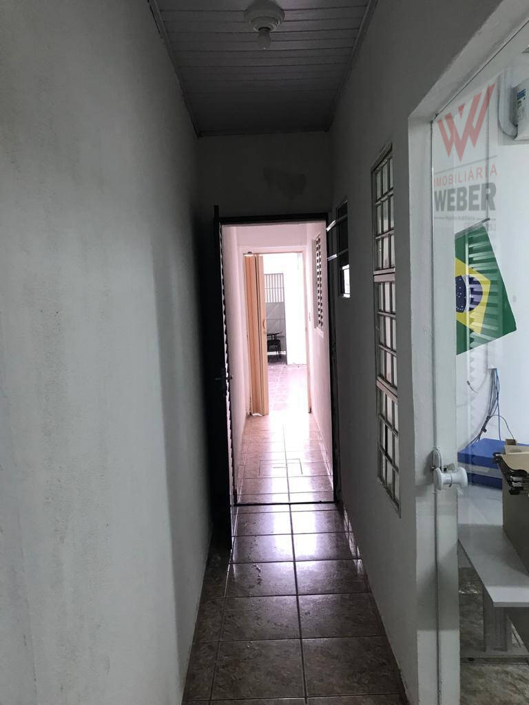 Casa à venda com 3 quartos, 91m² - Foto 13