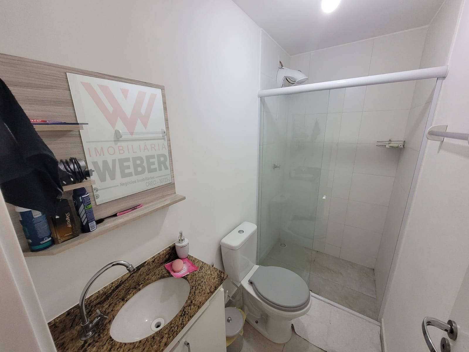 Apartamento à venda com 1 quarto, 36m² - Foto 2