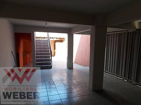 Sobrado à venda com 3 quartos, 220m² - Foto 3