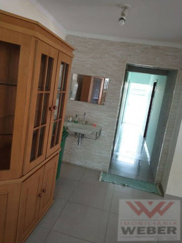 Casa à venda com 7 quartos, 260m² - Foto 2