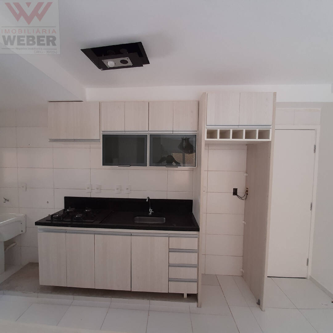 Apartamento à venda com 2 quartos, 68m² - Foto 5