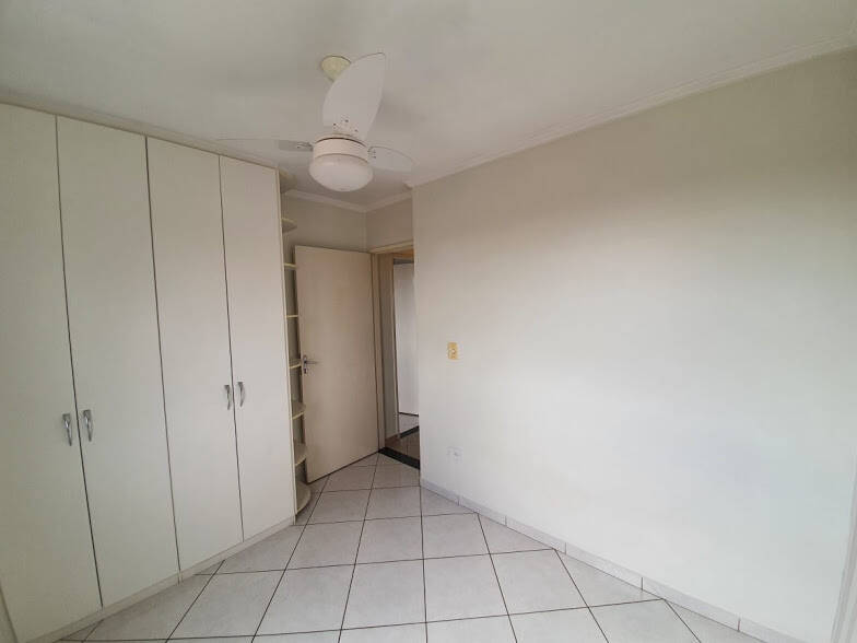 Apartamento à venda com 2 quartos, 48m² - Foto 4