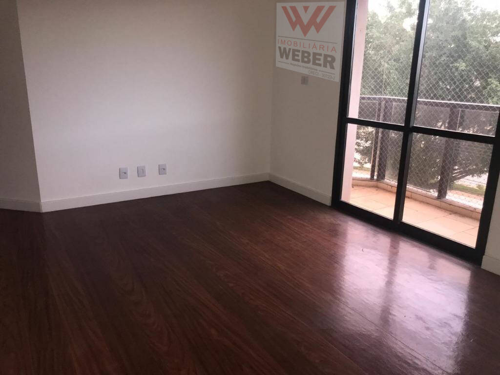 Apartamento à venda com 3 quartos, 105m² - Foto 2