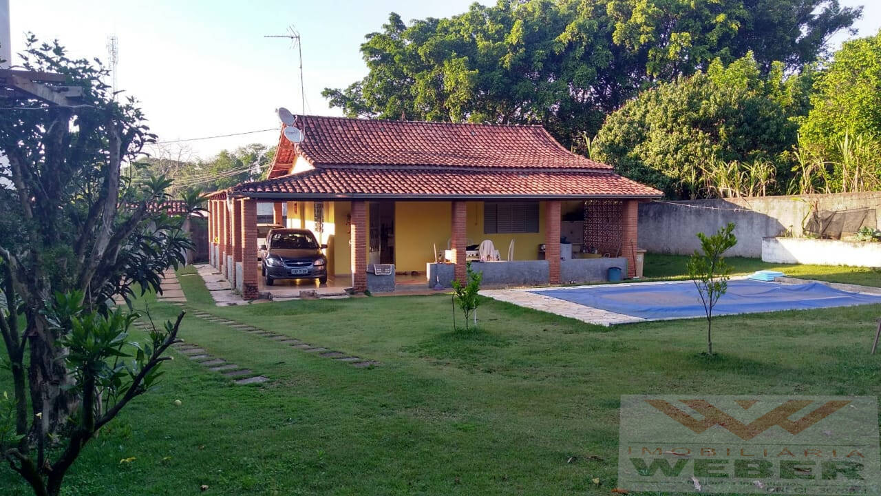 Fazenda à venda com 2 quartos, 221m² - Foto 4