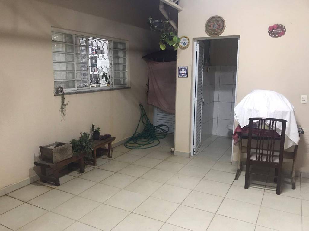 Casa à venda com 3 quartos, 280m² - Foto 19