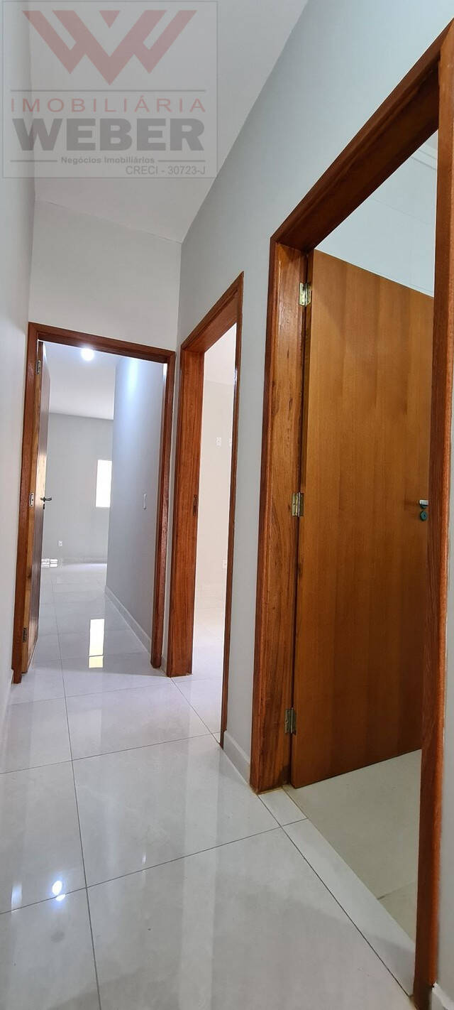 Casa à venda com 2 quartos, 85m² - Foto 8