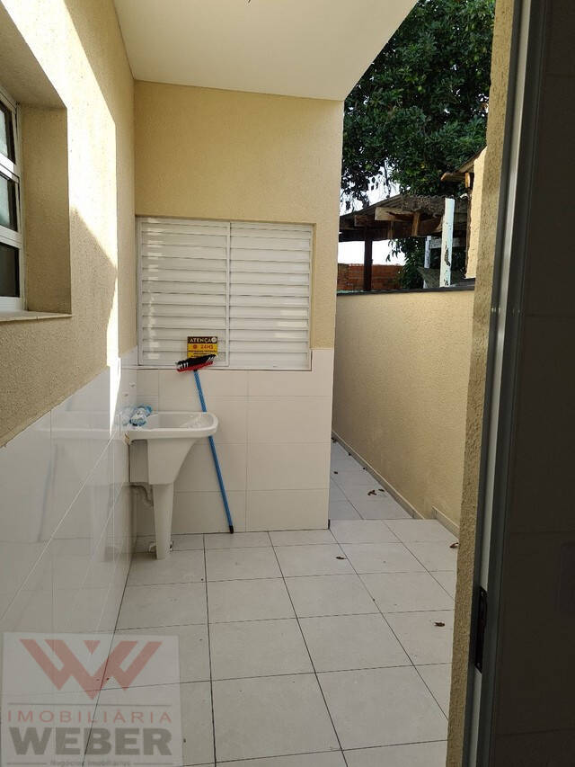 Casa à venda com 2 quartos, 85m² - Foto 14