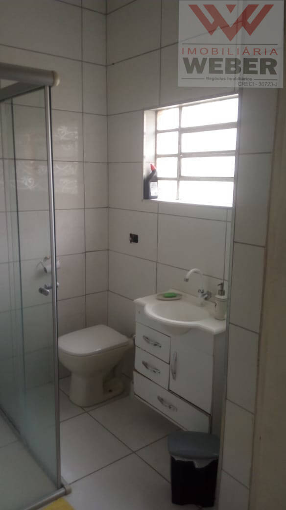 Casa à venda com 3 quartos, 179m² - Foto 14