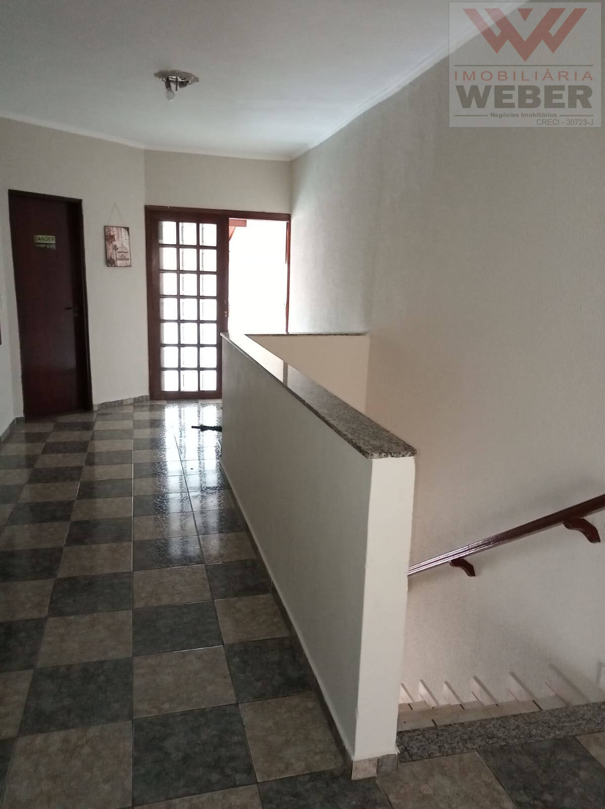 Casa à venda com 3 quartos, 208m² - Foto 25