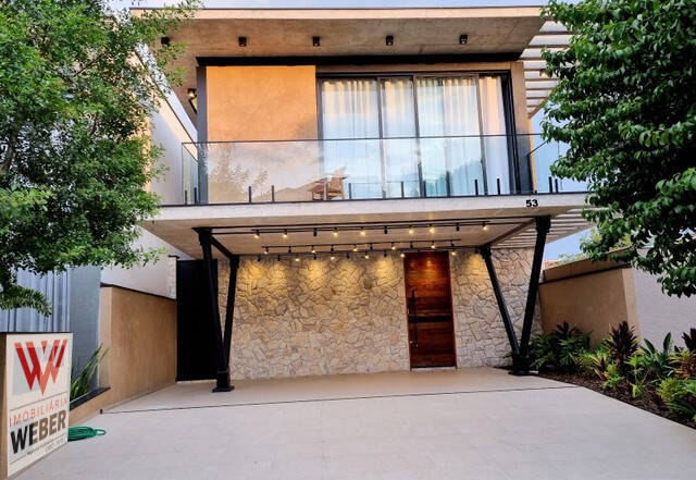 Casa à venda com 3 quartos, 275m² - Foto 3