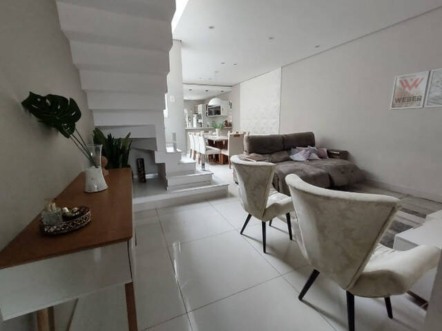 Casa à venda com 3 quartos, 196m² - Foto 14