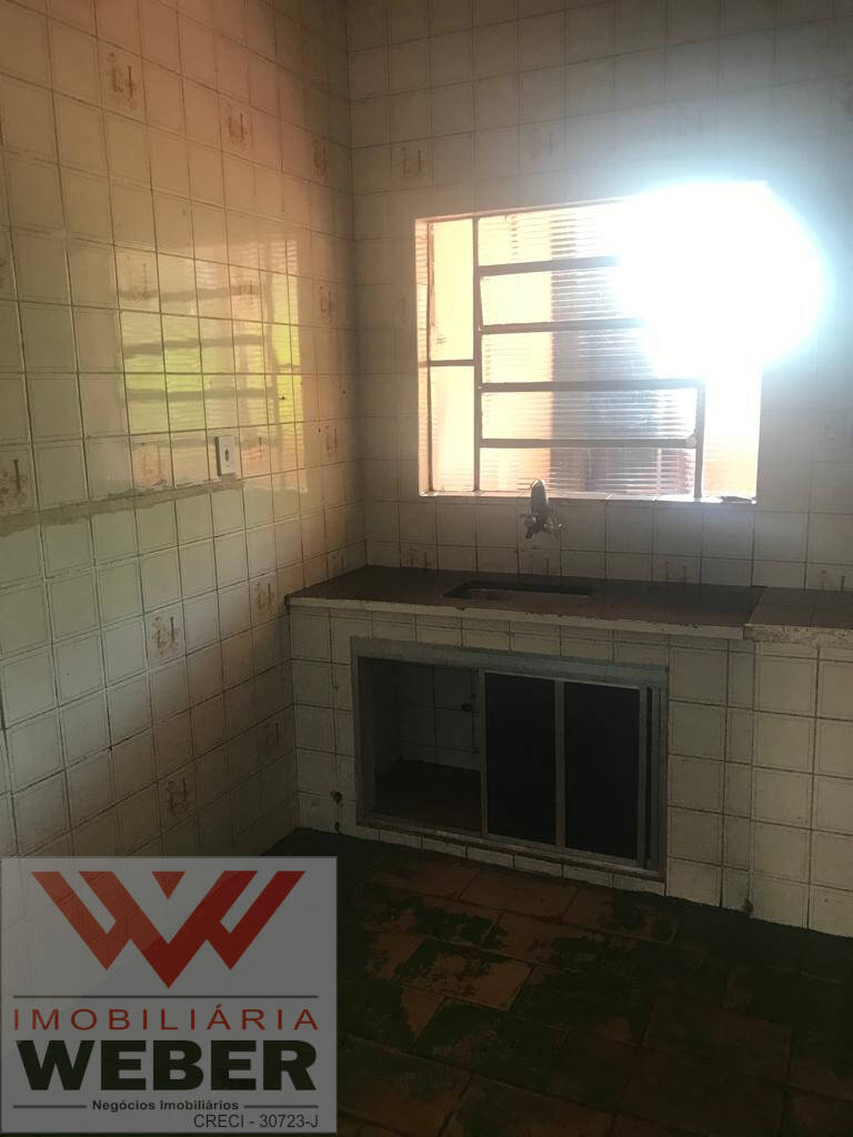 Sobrado à venda com 4 quartos, 300m² - Foto 6