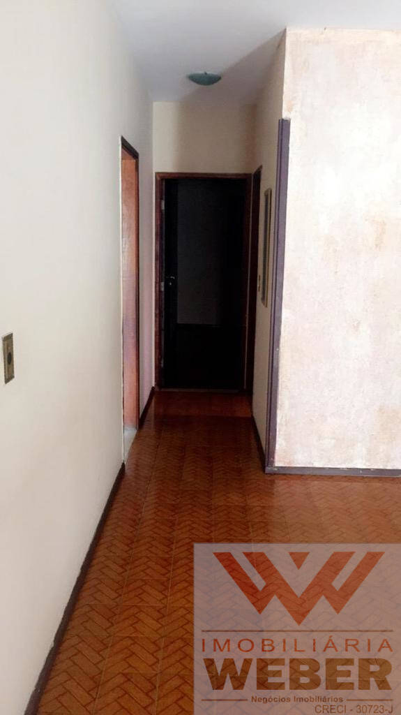 Sobrado à venda com 4 quartos, 300m² - Foto 7