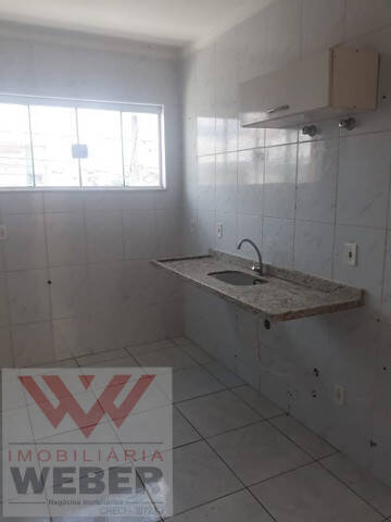 Sobrado à venda com 3 quartos, 110m² - Foto 3