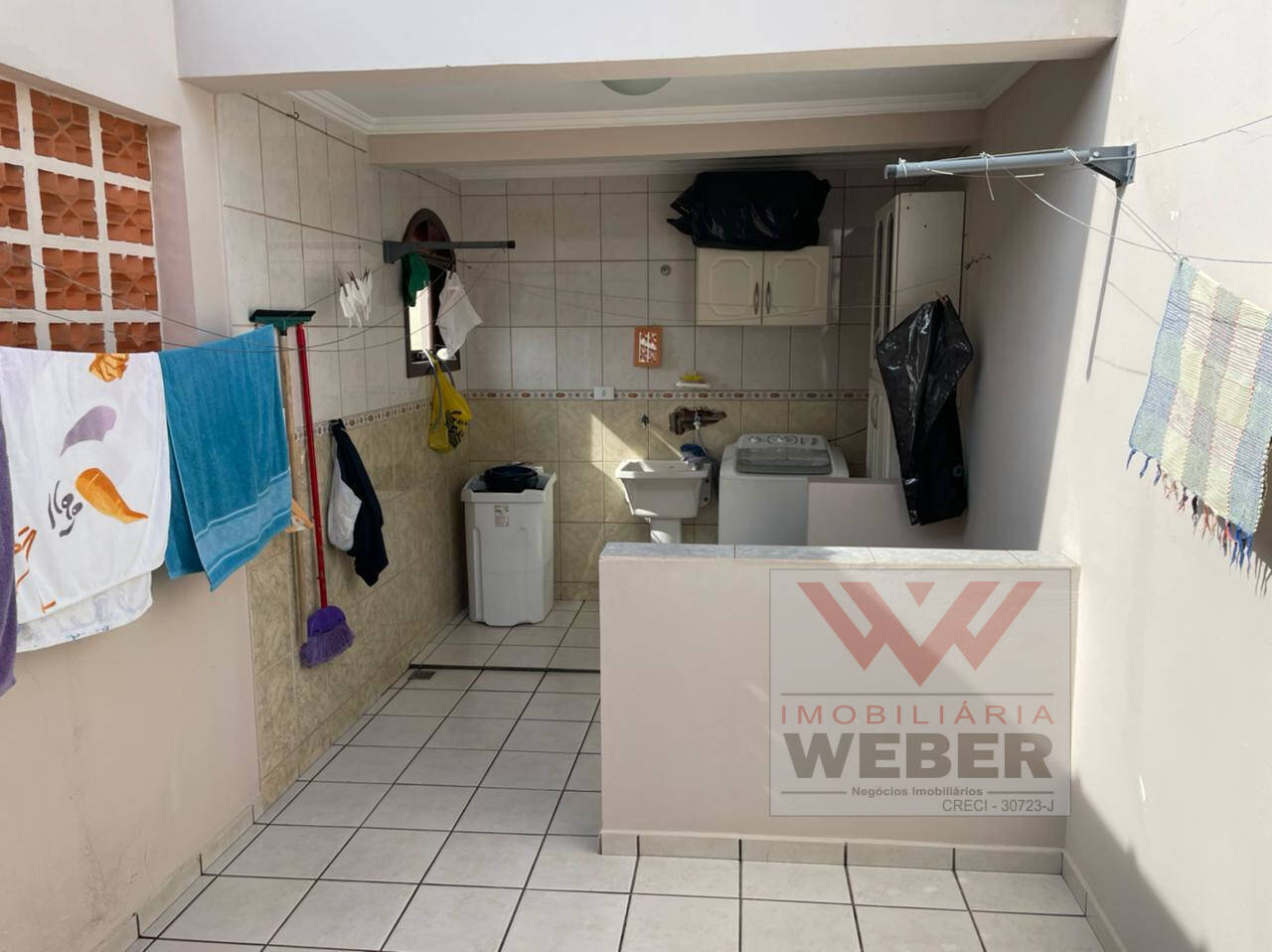 Sobrado à venda com 2 quartos, 250m² - Foto 6