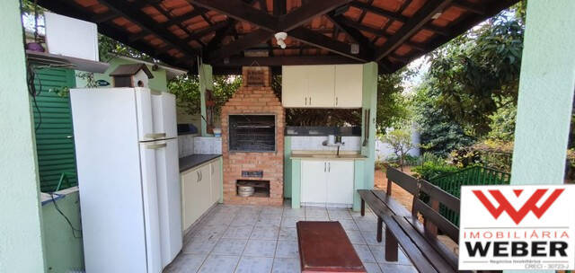 Casa à venda com 4 quartos, 270m² - Foto 8