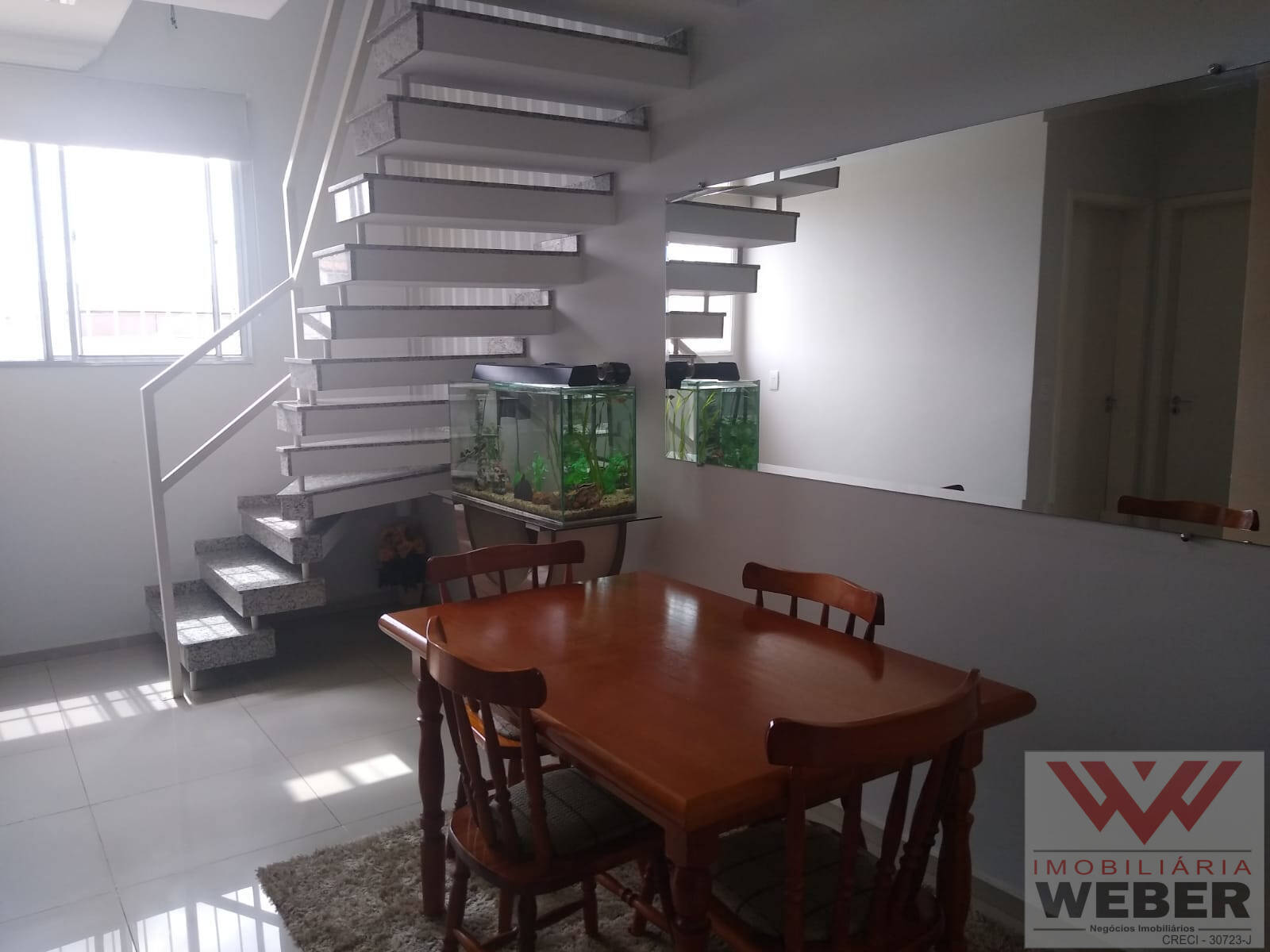 Apartamento à venda com 2 quartos, 102m² - Foto 1