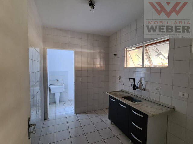 Casa à venda com 2 quartos, 140m² - Foto 5