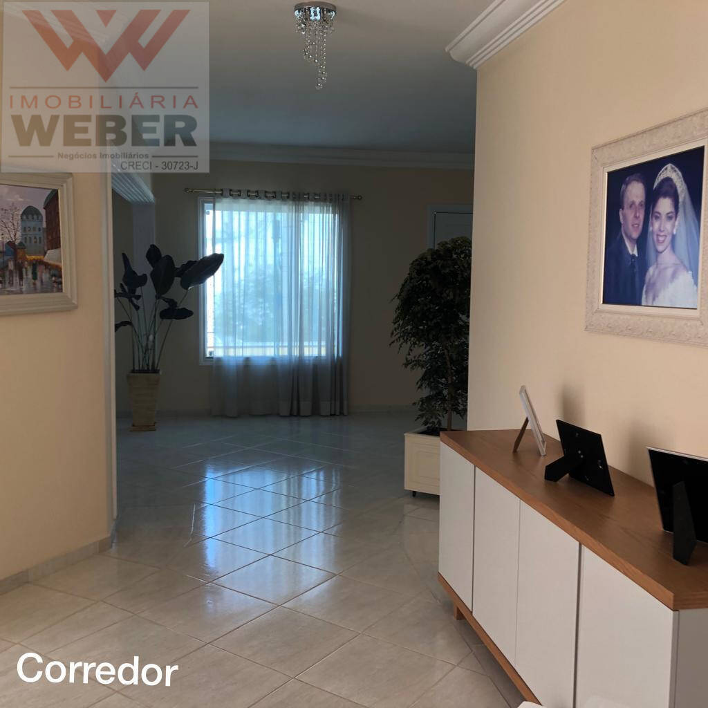 Casa à venda com 3 quartos, 300m² - Foto 6