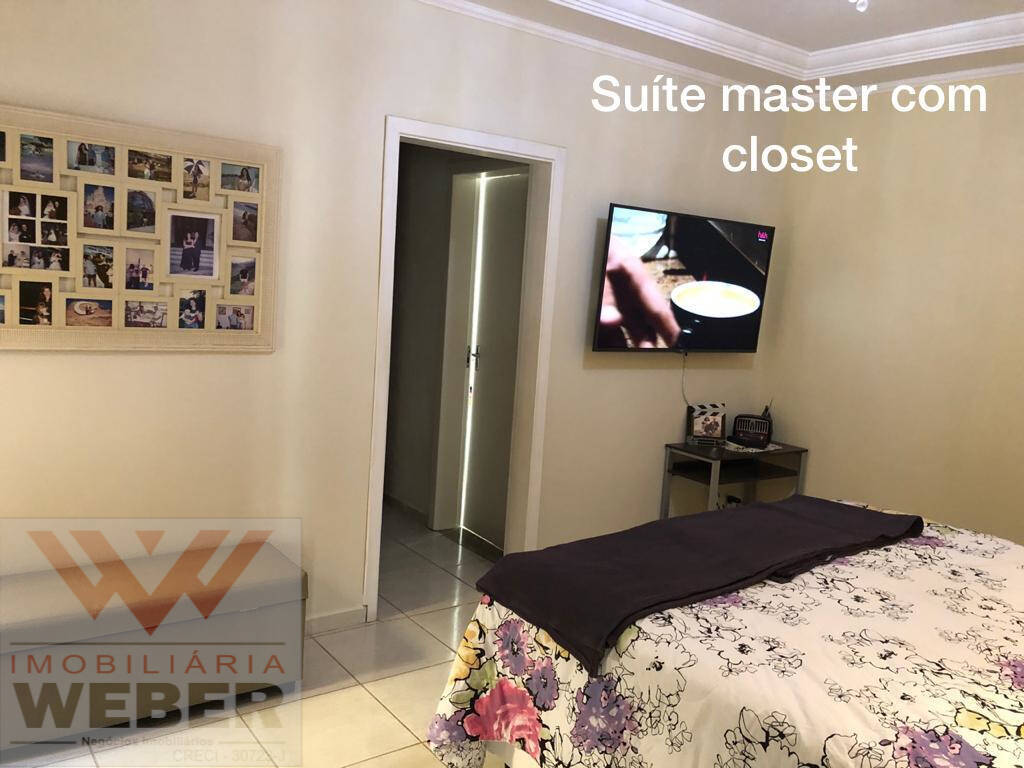 Casa à venda com 3 quartos, 300m² - Foto 11