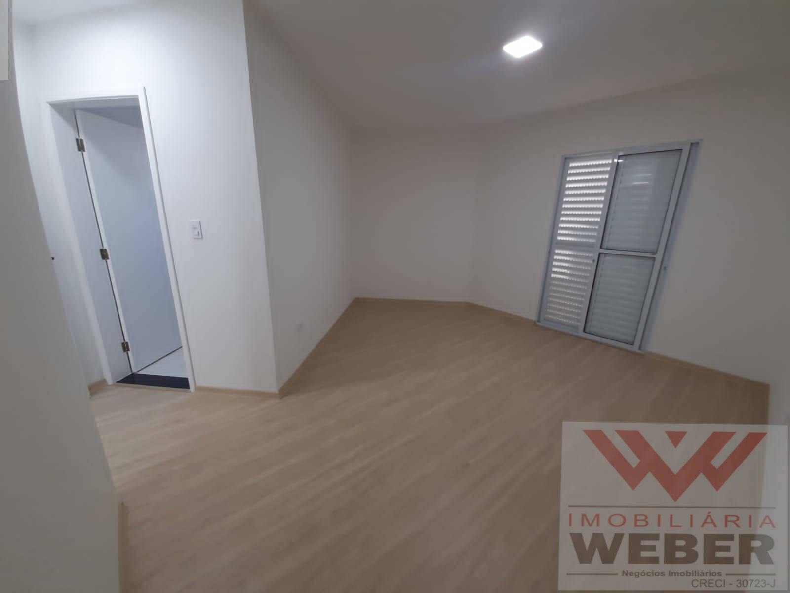 Casa de Condomínio à venda com 4 quartos, 232m² - Foto 13