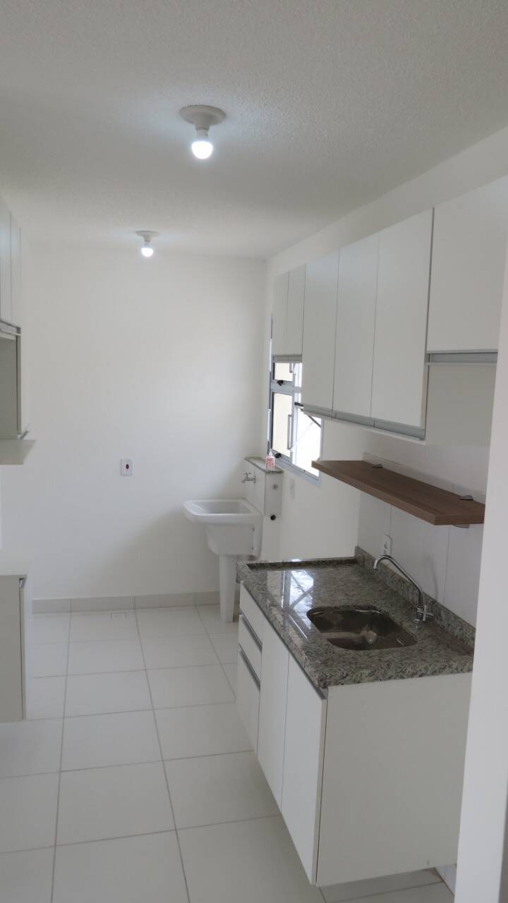 Apartamento à venda com 2 quartos, 60m² - Foto 4