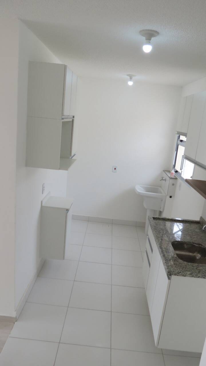 Apartamento à venda com 2 quartos, 60m² - Foto 5