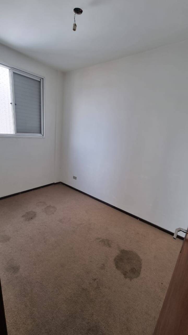 Apartamento à venda com 3 quartos, 70m² - Foto 3