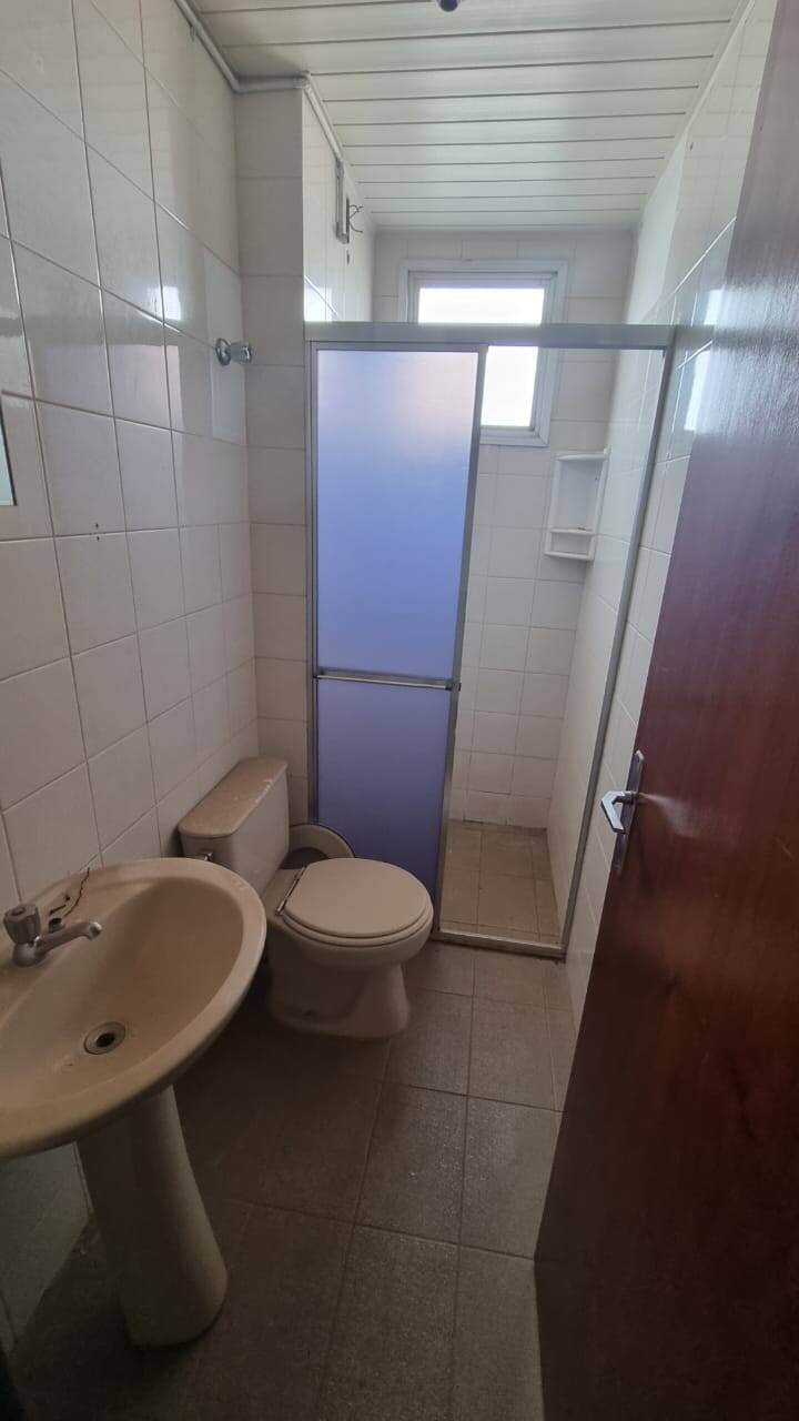 Apartamento à venda com 3 quartos, 70m² - Foto 4