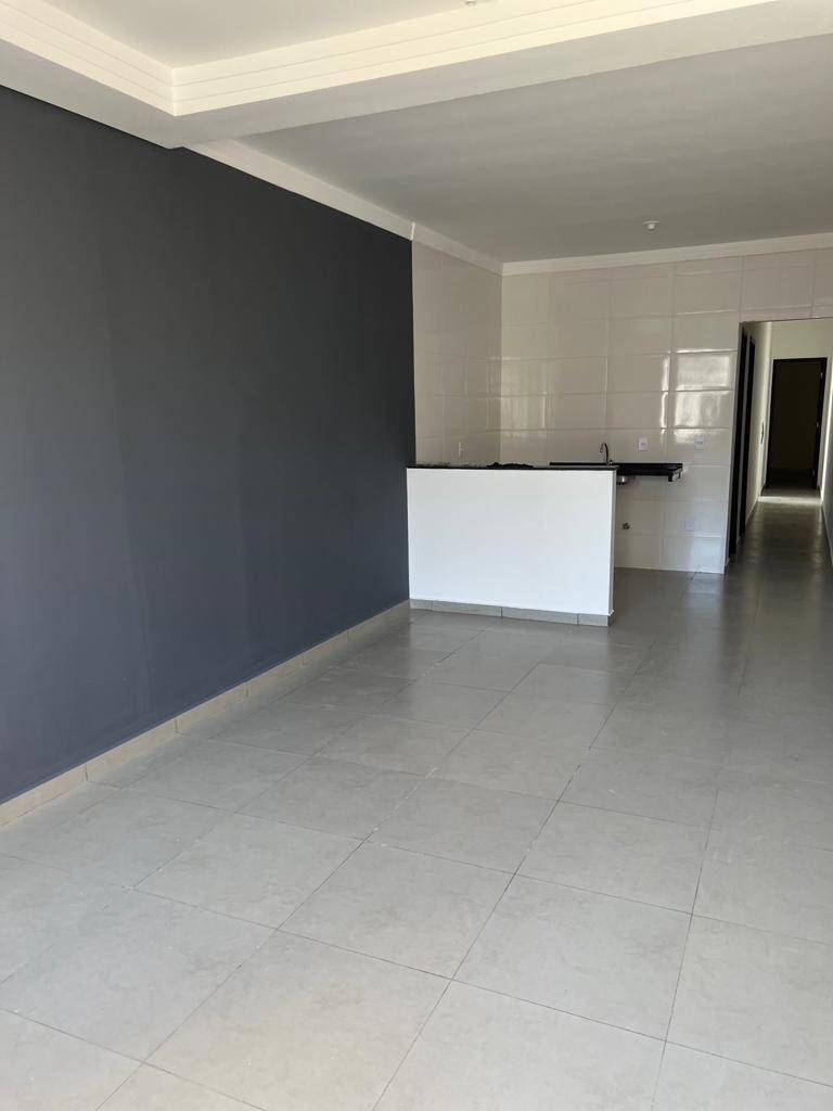 Casa à venda com 2 quartos, 58m² - Foto 3