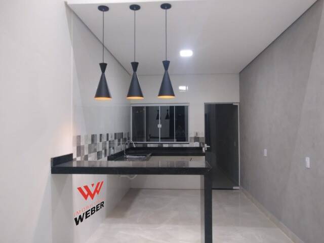 Casa à venda com 3 quartos, 99m² - Foto 4